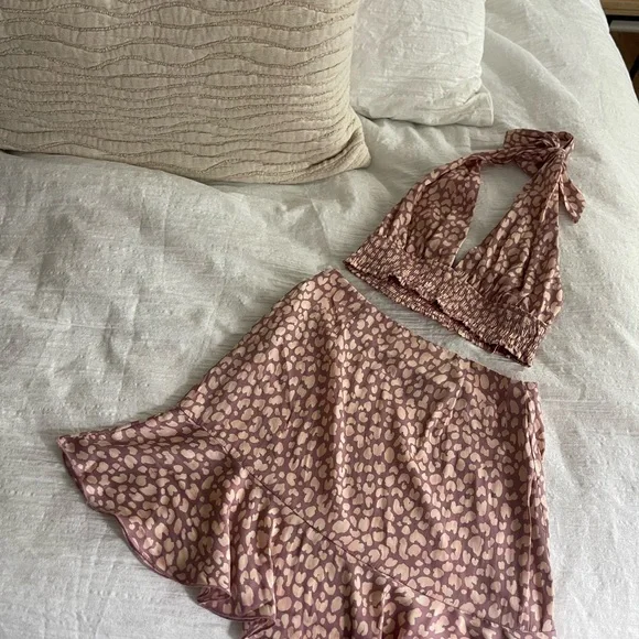 Free People pink skirt and halter top set - Picture 3 of 4